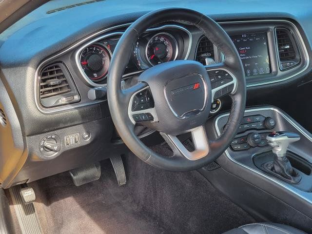 Used 2017 Dodge Challenger GT AWD/4WD image 7