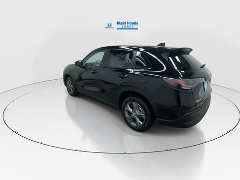 New 2026 Honda HR-V LX image 8