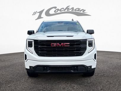 Used 2023 GMC Sierra 1500 Elevation