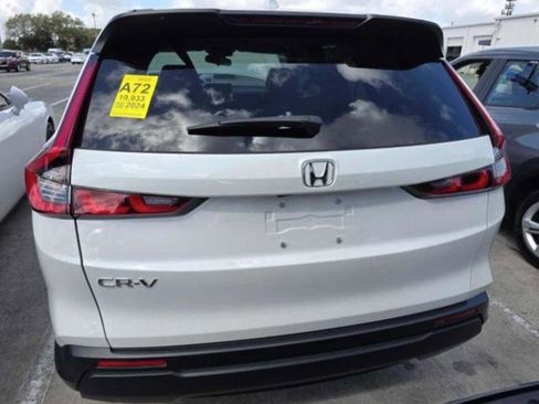 Used 2024 Honda CR-V EX image 5