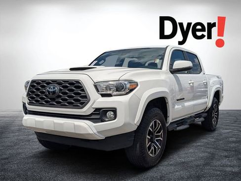 Used 2021 Toyota Tacoma TRD Sport w/ Technology Package RWD image 7
