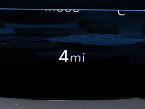 New 2025 Chevrolet Suburban Premier w/ Sun And Tow Package image 36