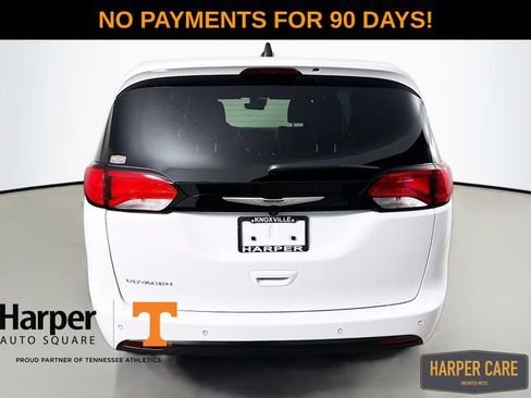 New 2026 Chrysler Voyager LX FWD image 7