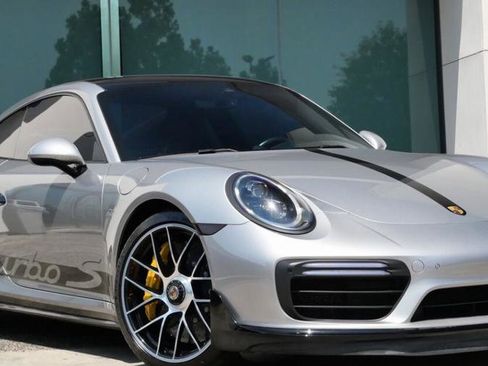Used 2019 Porsche 911 Turbo S image 1
