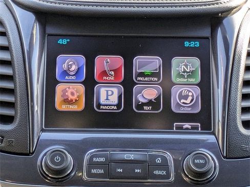 Used 2016 Chevrolet Impala LTZ w/ Enhanced Convenience Package image 18