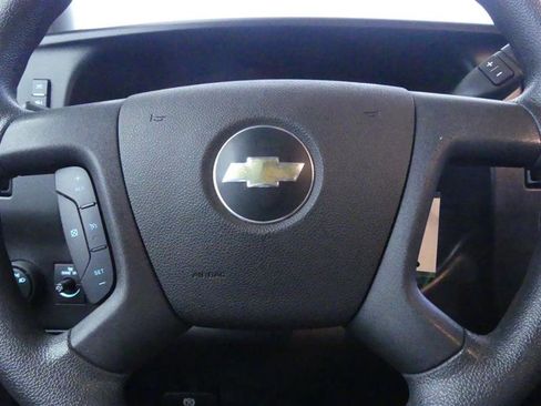 Used 2023 Chevrolet Express 2500 w/ Driver Convenience Package image 11