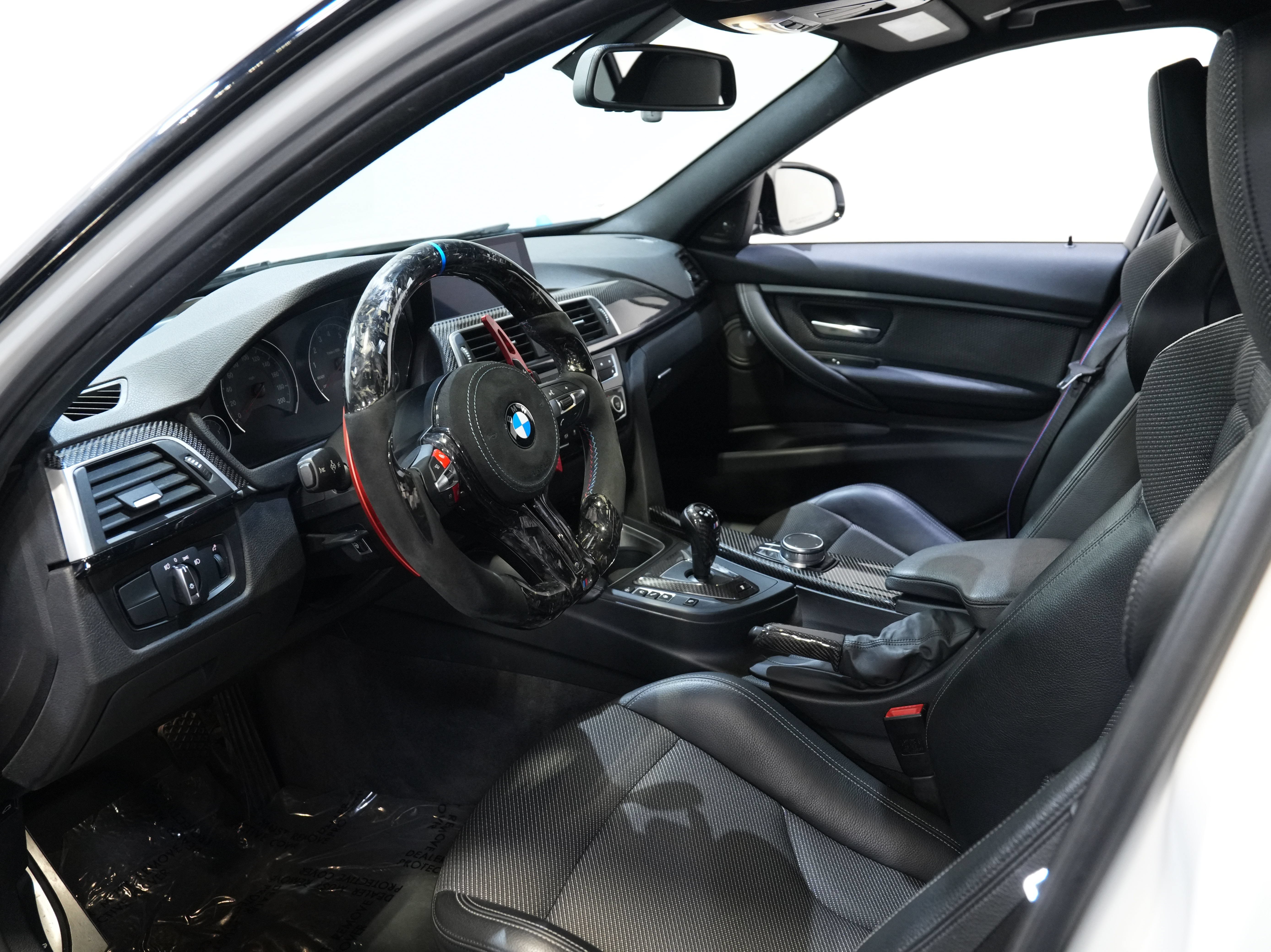 Used 2017 BMW M3 RWD image 32