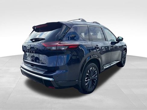 Used 2025 Nissan Rogue Platinum FWD image 6