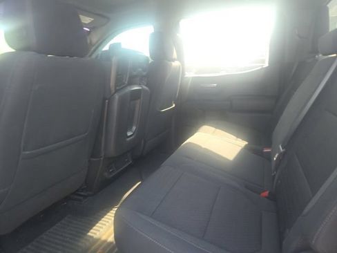 Used 2022 Chevrolet Silverado 1500 Custom AWD/4WD image 8
