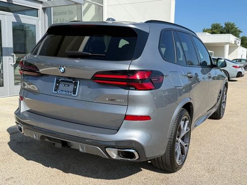 Used 2026 BMW X5 xDrive40i w/ M Sport Package AWD/4WD image 3