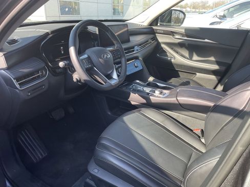 Certified 2025 INFINITI QX60 Sensory image 11