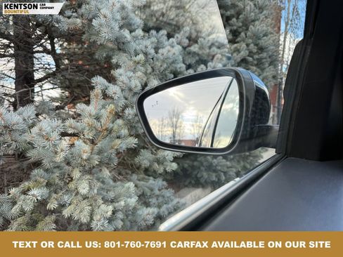 Used 2025 Ford Escape Platinum image 23