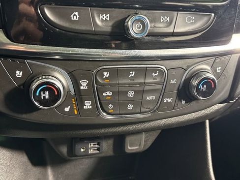 Used 2021 Chevrolet Traverse High Country AWD/4WD image 35