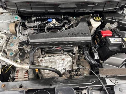 Used 2020 Nissan Rogue S AWD/4WD image 33