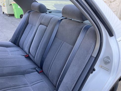 Used 2000 Toyota Camry LE image 27