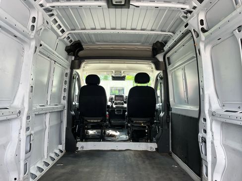 Used 2023 RAM ProMaster 2500 FWD image 22