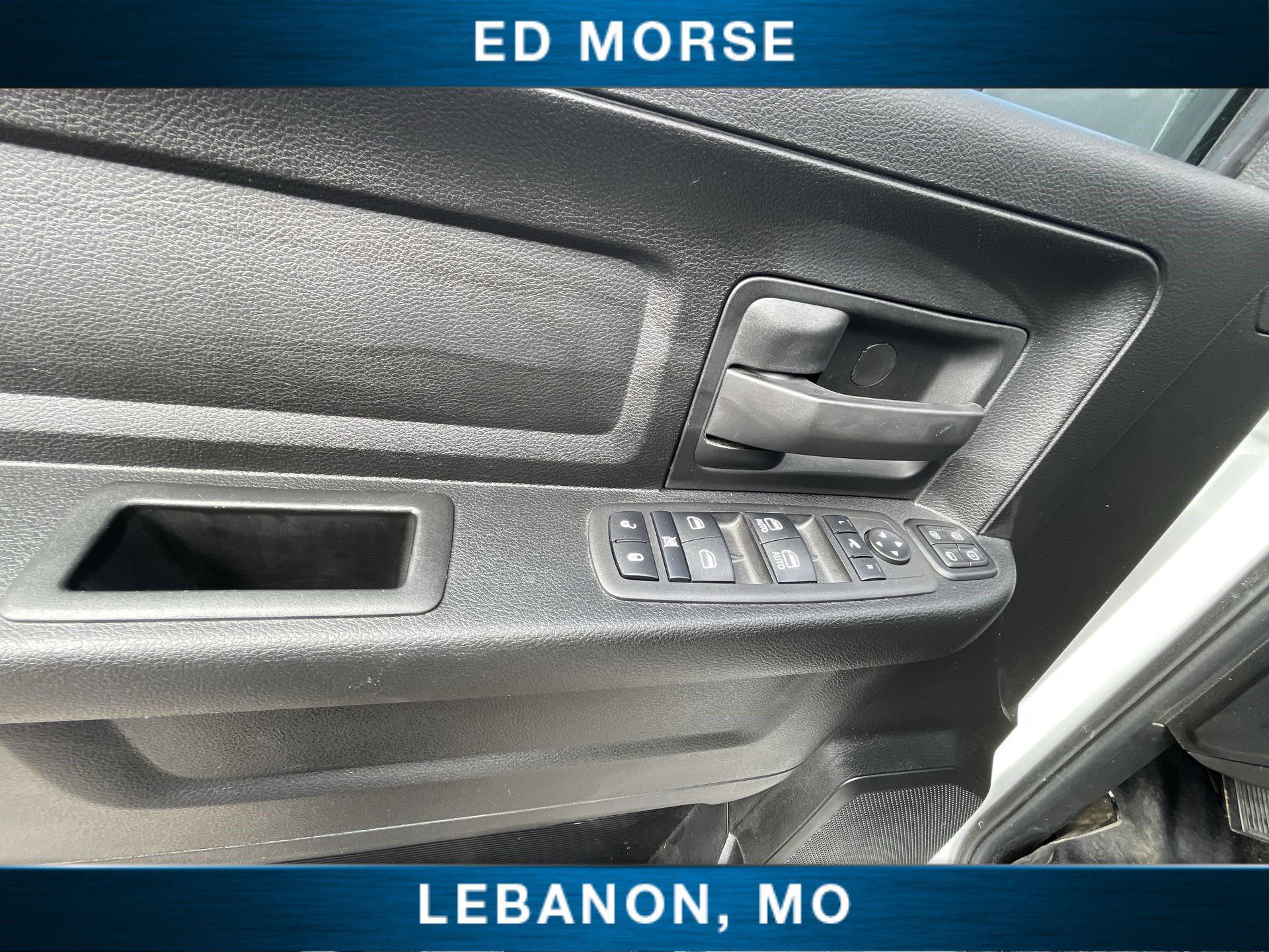 Used 2024 RAM 3500 Tradesman w/ Chrome Appearance Group AWD/4WD image 22