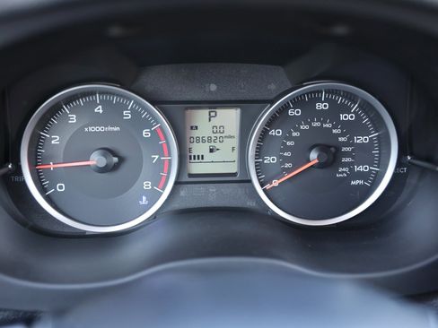 Used 2017 Subaru Forester 2.5i Premium w/ All-Weather Package image 38