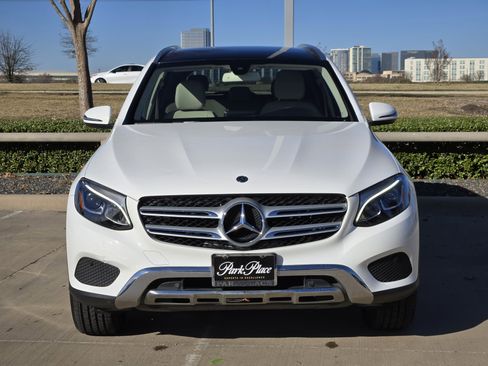 Used 2019 Mercedes-Benz GLC 300 image 9