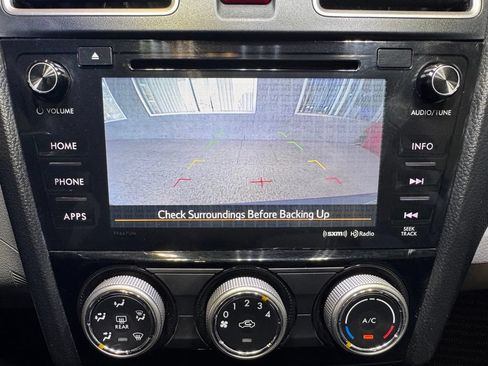 Used 2016 Subaru Forester 2.5i Premium w/ All-Weather Package AWD/4WD image 34