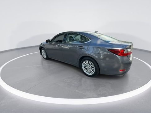 Used 2017 Lexus ES 350 w/ Accessory Package FWD image 5