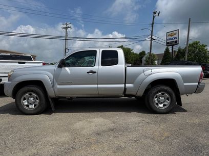 Used 2010 Toyota Tacoma 4x4 Access Cab w/ SR5 Pkg #2