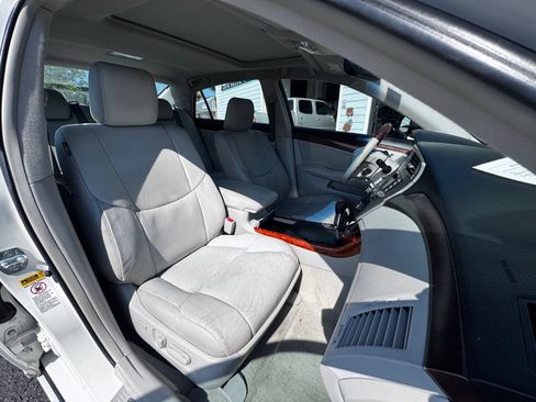 Used 2011 Toyota Avalon Limited FWD image 15