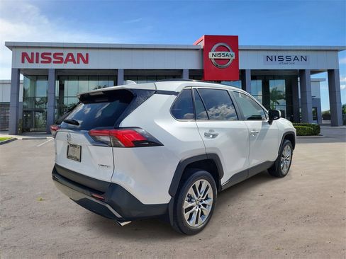 Used 2024 Toyota RAV4 Limited image 5