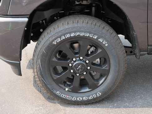 New 2026 RAM 2500 Big Horn AWD/4WD image 4