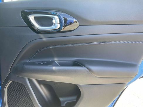 New 2026 Jeep Compass Latitude image 18