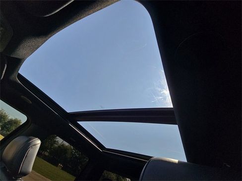 Used 2025 Ford F150 Raptor image 22