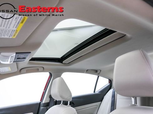 Used 2023 Nissan Altima 2.5 SV w/ SV Premium Package FWD image 32