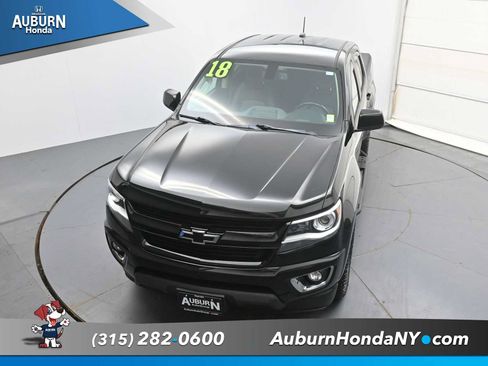 Used 2018 Chevrolet Colorado Z71 w/ Z71 Midnight Edition AWD/4WD image 28
