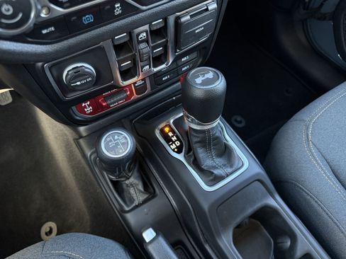 Used 2025 Jeep Wrangler Unlimited Sport S 4xe image 34