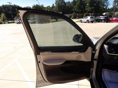 Used 2015 BMW X5 sDrive35i image 9