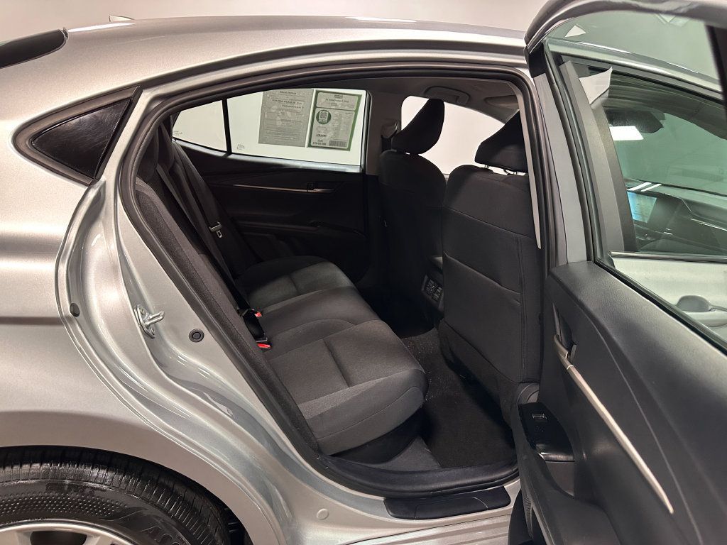 Used 2025 Toyota Camry LE FWD image 88