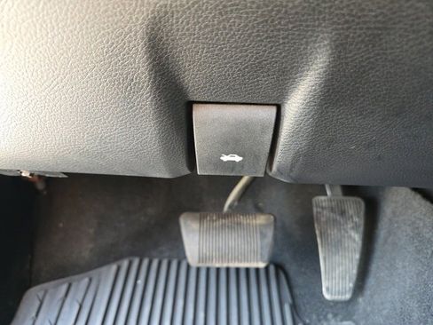 Used 2024 RAM 2500 Limited image 44