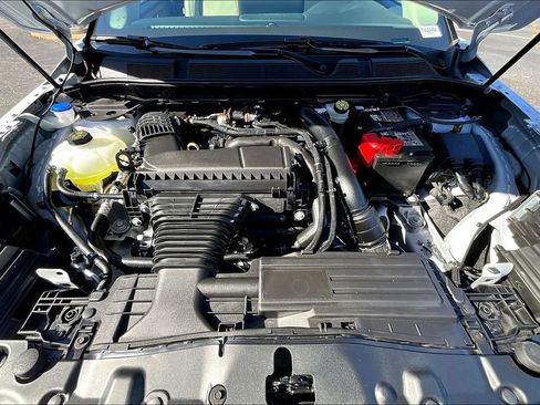 New 2026 Lincoln Corsair Premiere image 11