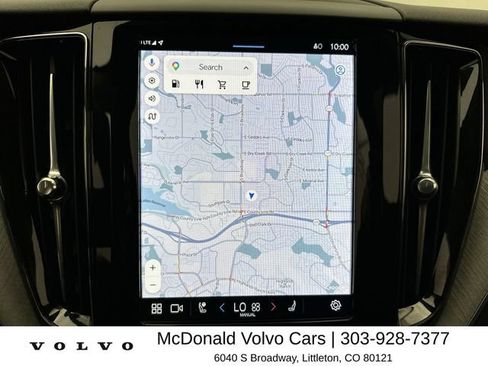 Certified 2025 Volvo XC60 B5 Plus w/ Climate Package AWD/4WD image 18