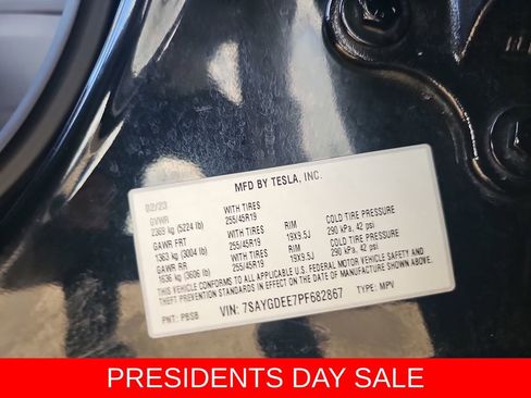 Used 2023 Tesla Model Y Long Range image 42