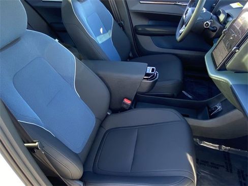 New 2025 Volvo EX30 Ultra w/ Protection Package Premier image 12