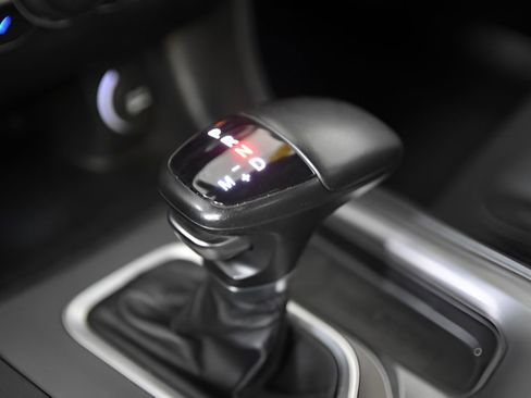 Used 2023 Dodge Charger GT image 25