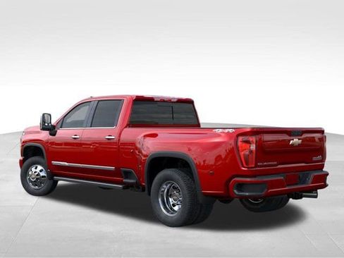 New 2026 Chevrolet Silverado 3500 High Country AWD/4WD image 3