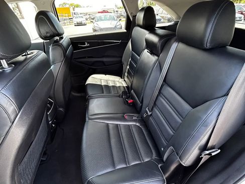 Used 2016 Kia Sorento EX w/ EX Premium Package AWD/4WD image 8