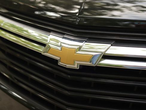 Used 2024 Chevrolet Equinox LT FWD image 30