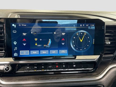 Used 2024 Chevrolet Silverado 1500 LTZ image 25