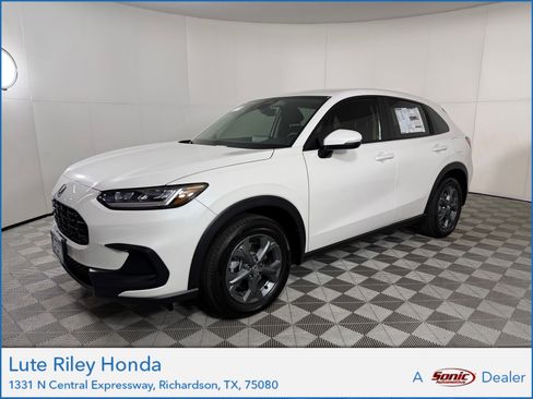 Used 2026 Honda HR-V LX image 1