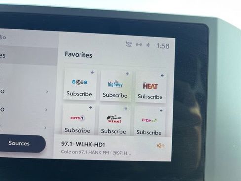 Used 2024 Toyota Tacoma TRD Off-Road image 17