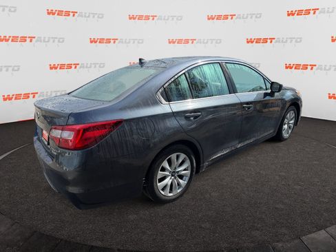 Used 2017 Subaru Legacy 2.5i Premium AWD/4WD image 5