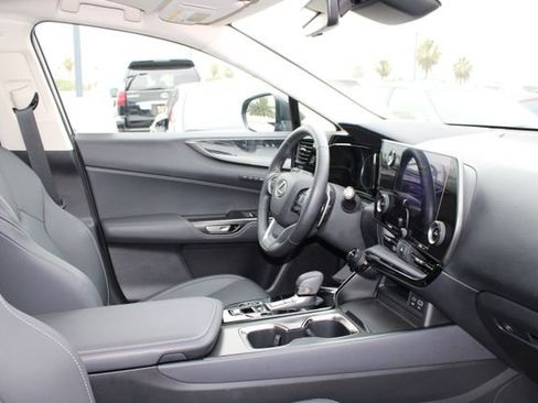 Used 2025 Lexus NX 350h AWD w/ Cold Area Package image 5
